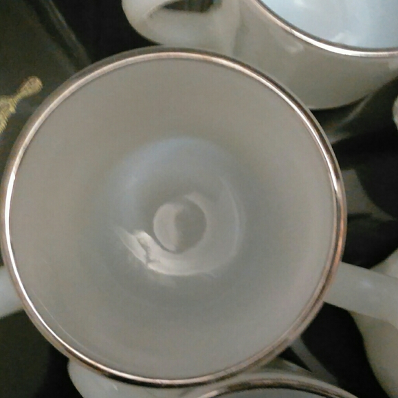 Vintage Antique Set of 5 Anchor Hocking Milk Glass coffee tea drink cups - Picture 4 of 5